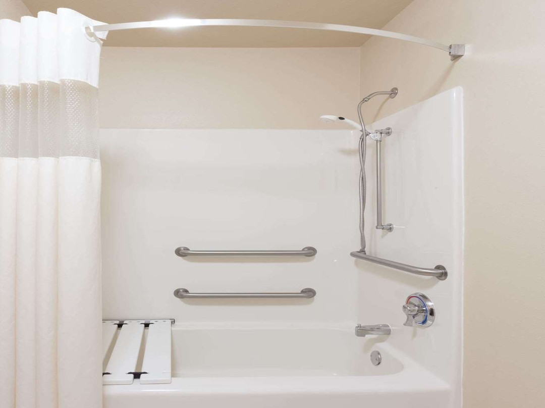 Baymont by Wyndham Waterford/Burlington WI主图