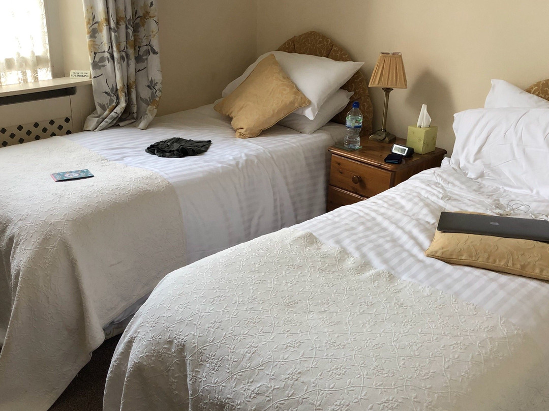 Four Seasons Guest House主图