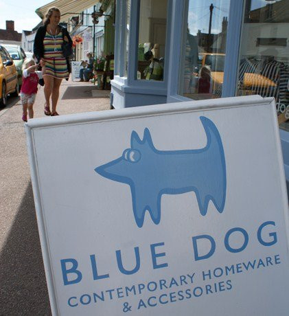 Blue Dog-Clare必去景点