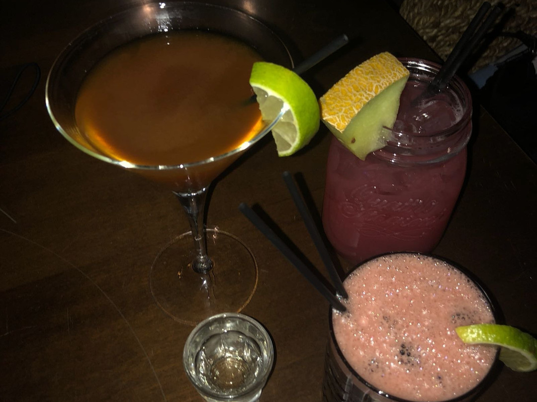 Babylon Bar-Sidari必去景点