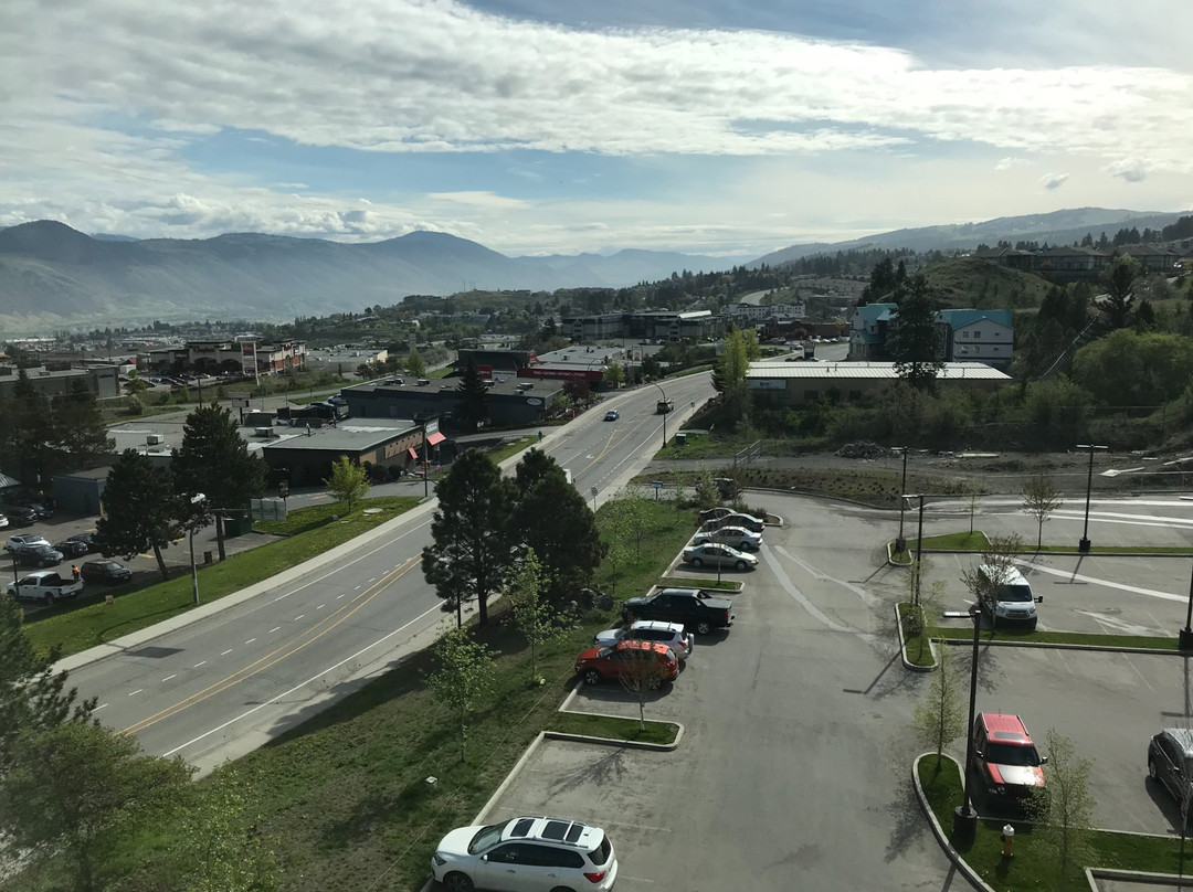 坎卢普斯万豪费尔菲尔德客栈及套房酒店主图