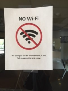 福乐顿戴斯套房酒店主图