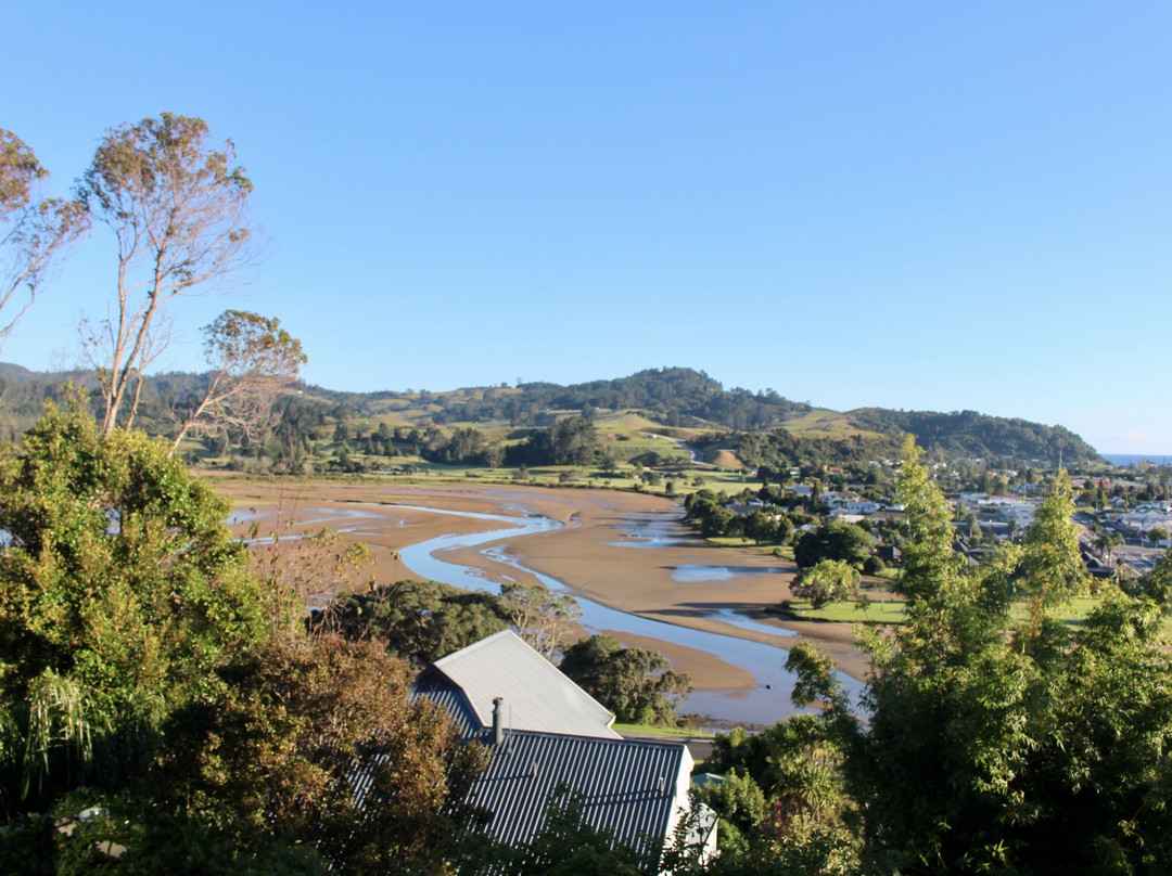 太阳恋人旅馆主图