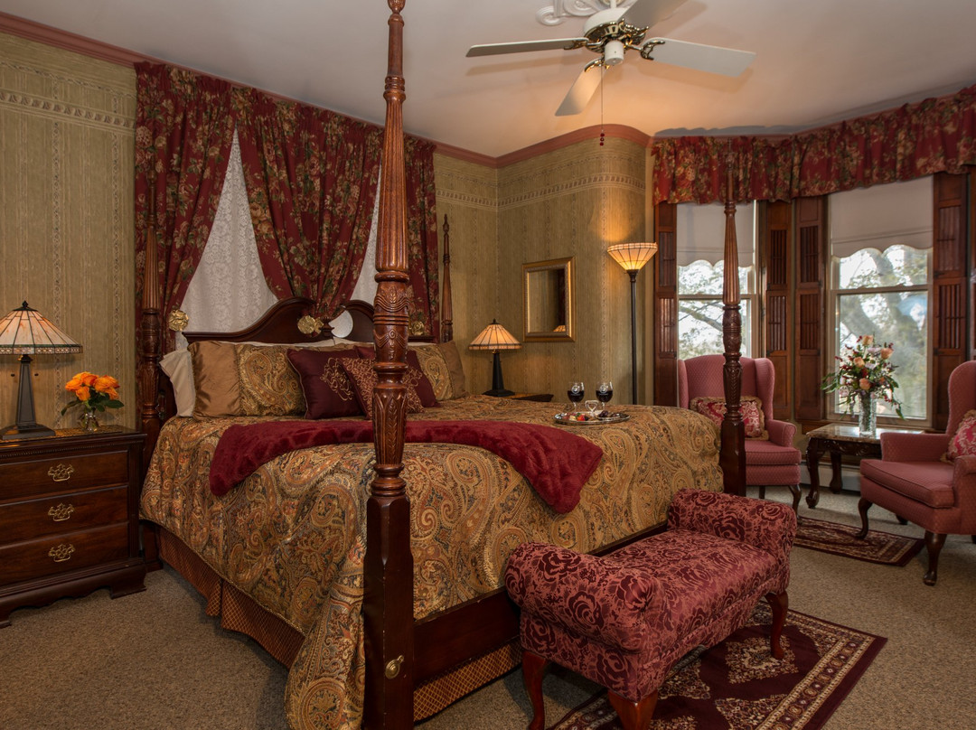 Sutherland House Victorian Bed & Breakfast主图