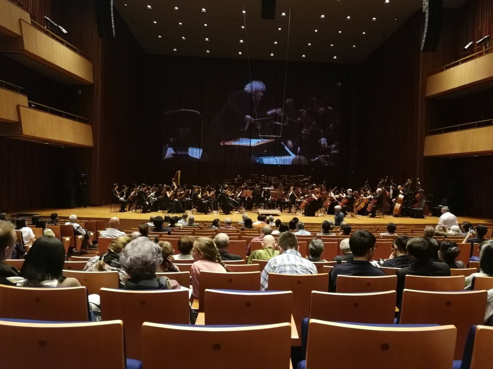 Prince Mahidol Hall-佛统必去景点