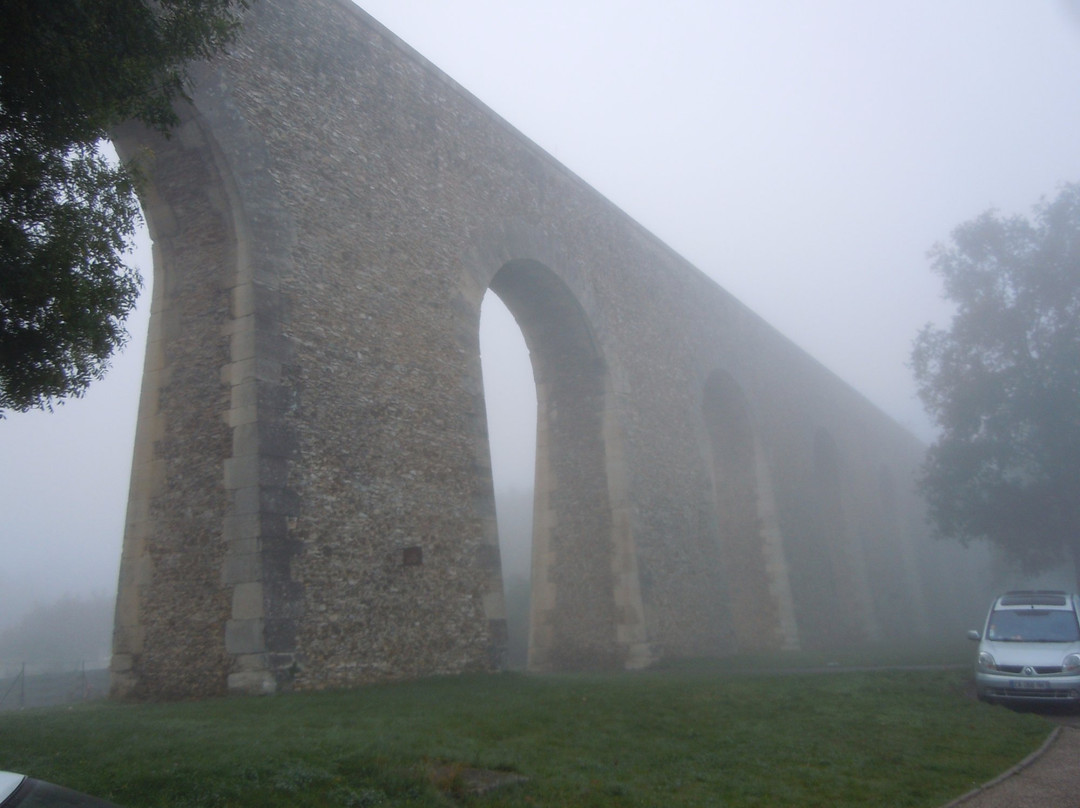 Aqueduc de Louveciennes景点图片