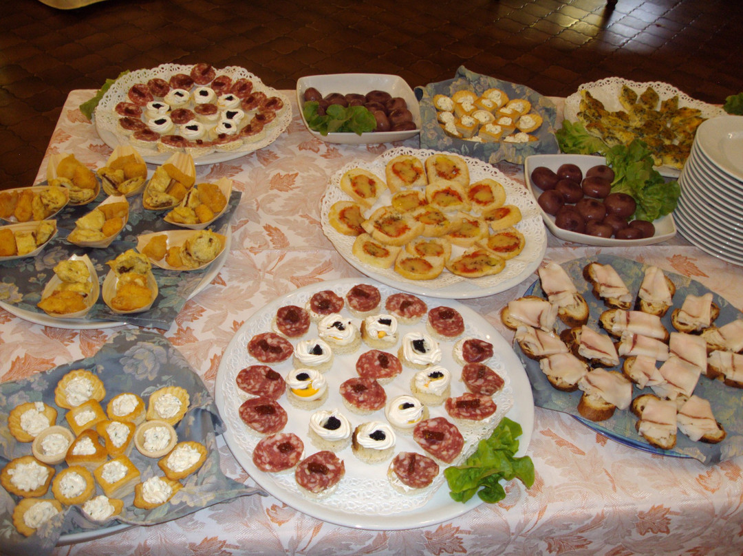 Santhia酒店住宿-Hotel Ristorante Vittoria