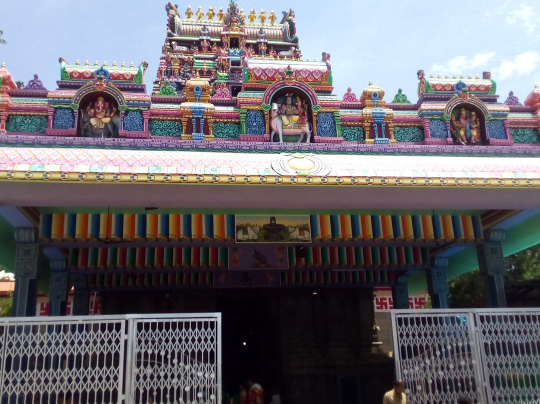 Pilaiyarpatti Temple景点图片