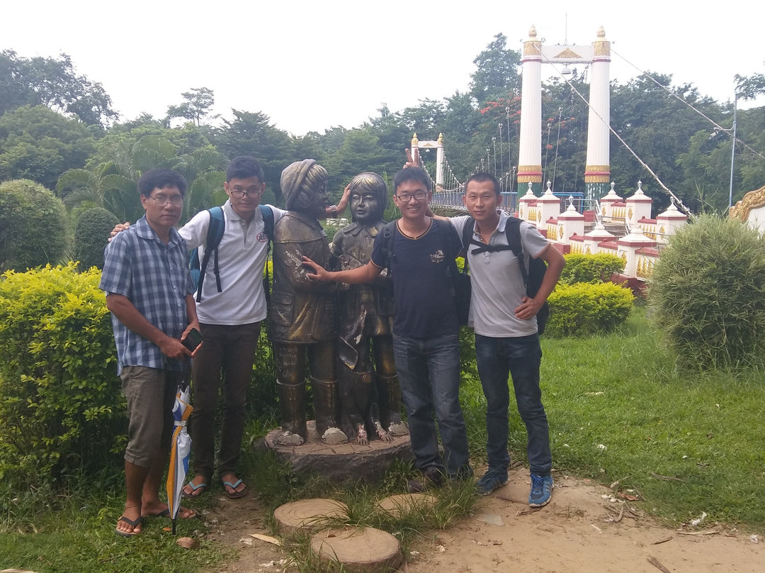 Naypyidaw Water Fountain Garden-内比都必去景点