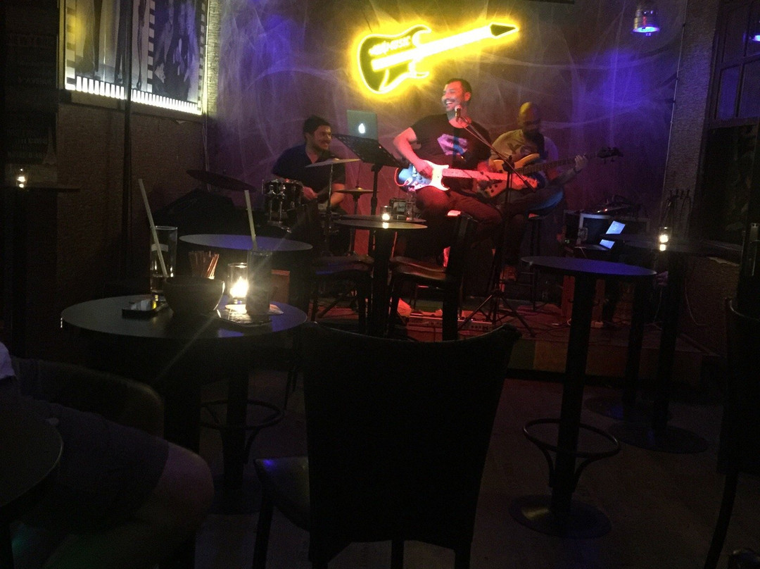 Star Bar-切什梅必去景点