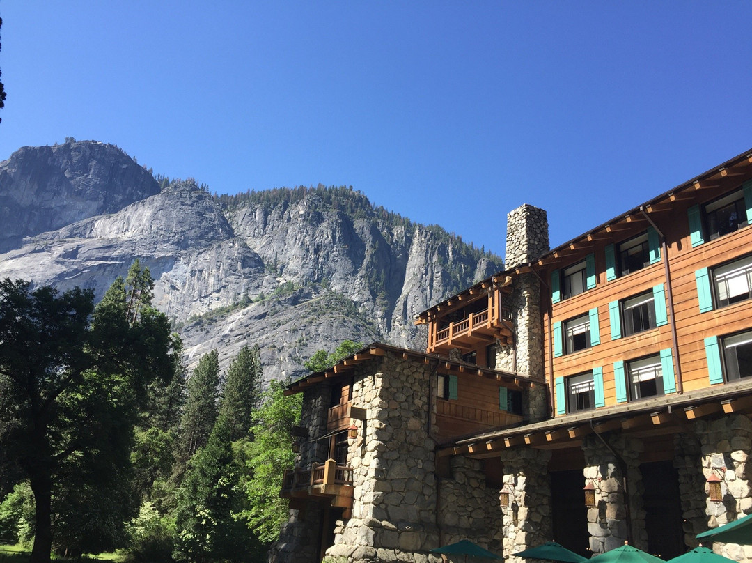 约塞米蒂&马德拉县游客主中心-奥克赫斯特必去景点