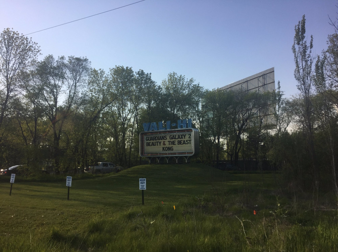 Vali-Hi Drive-in-Lake Elmo必去景点