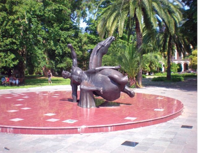 Monument to Muhajirs-Sukhumi必去景点