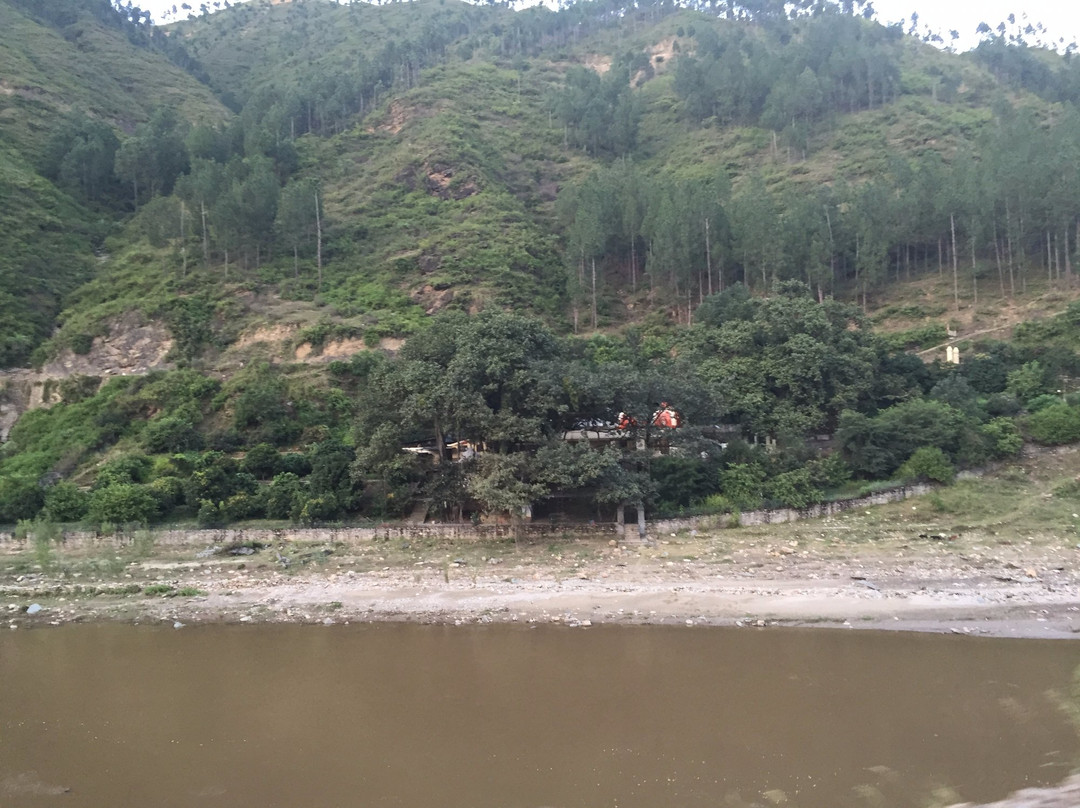 Neeb Karori Baba Ashram, Kakrighat-阿尔莫拉必去景点