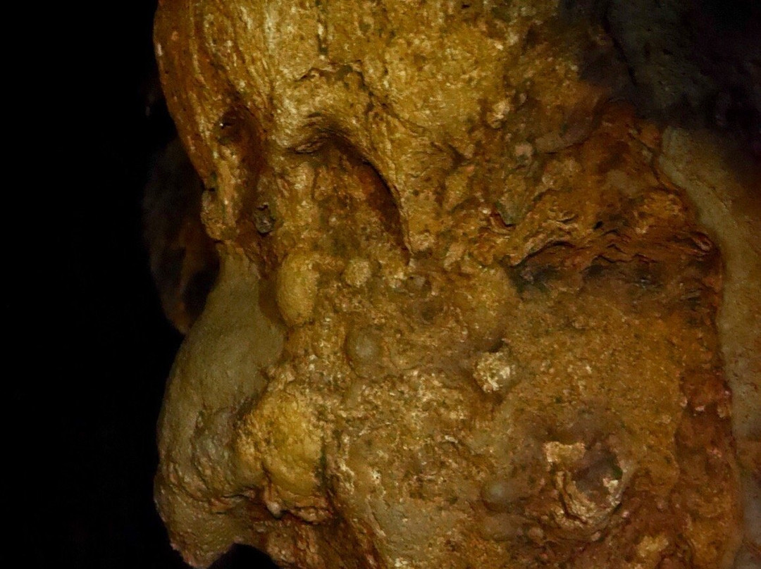 Pha Kuang Cave景点图片