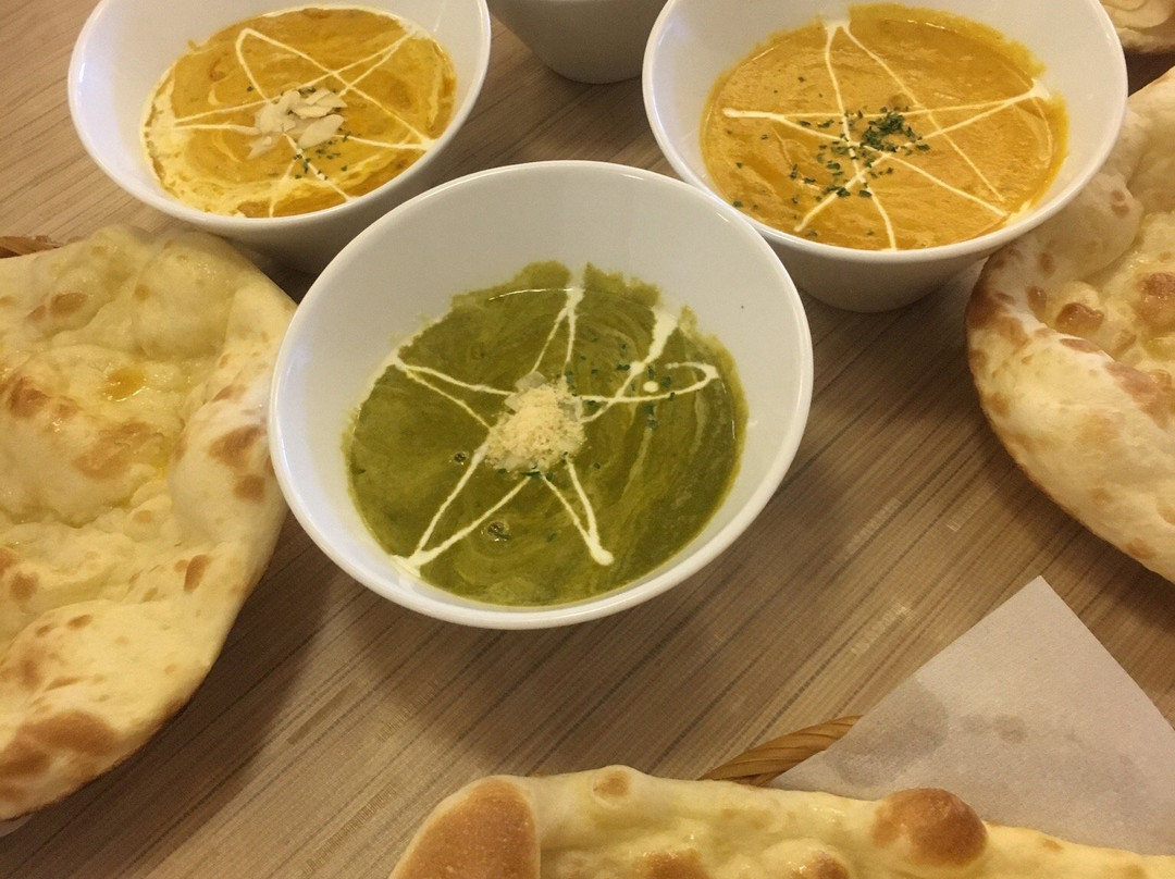 ASIAN KITCHEN KATHMANDU 四日市店