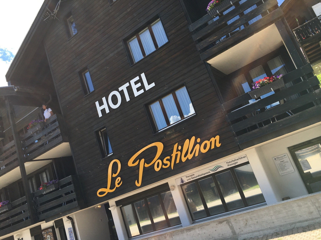 Hotel Le Postillion主图
