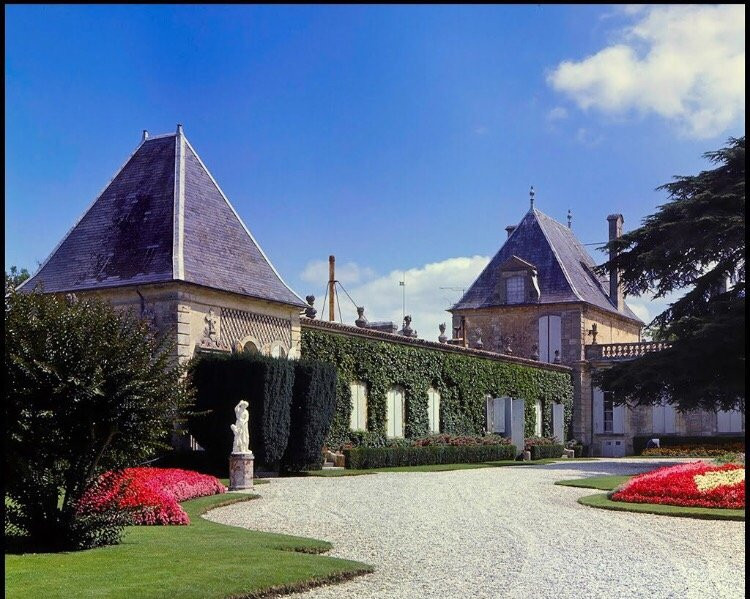 Saint-Julien-Beychevelle旅游景点-Chateau Leoville Poyferre
