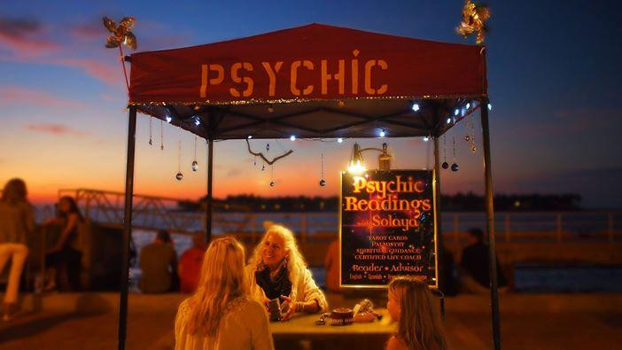 Solaya - Spiritual Guidance, Psychic, Tarot Card Reader-基韦斯特必去景点