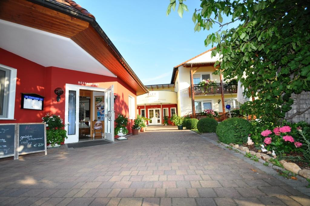 Hotel-Restaurant Teuschler-Mogg主图