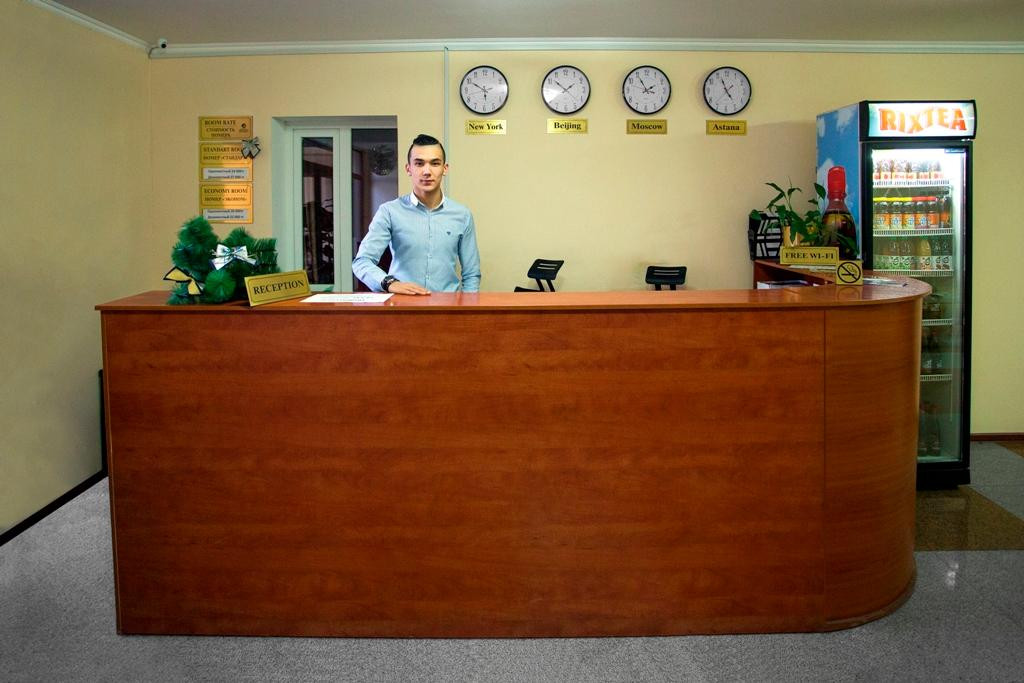 Hotel Almaty Transit主图