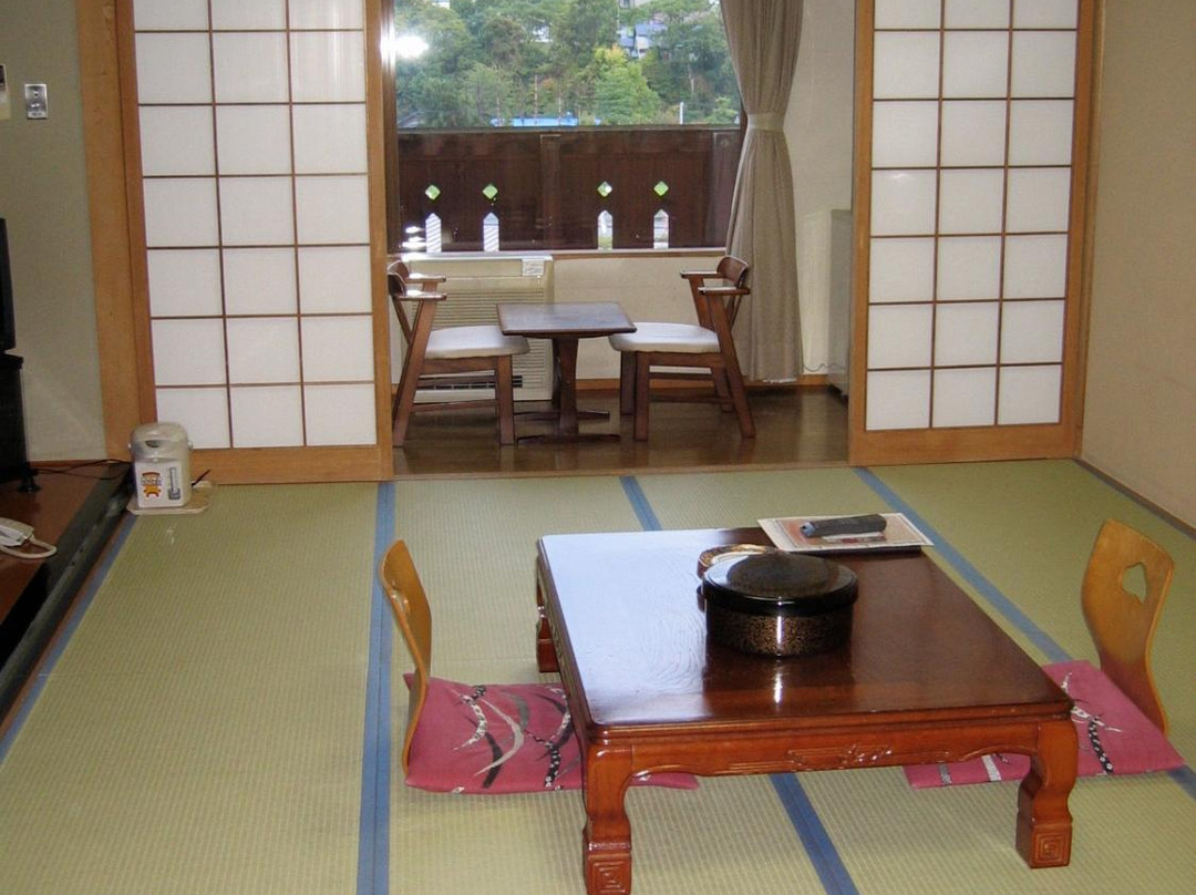 Utashinai Chiroru no Yu主图