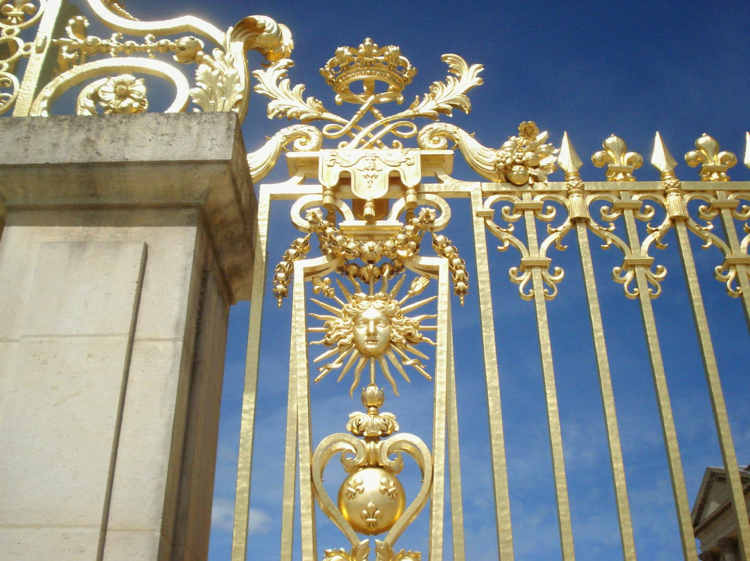 Paris To Versailles Private Tours景点图片