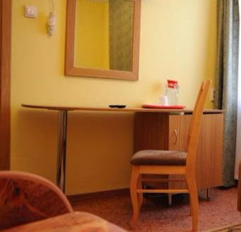 Molodezhnaya Hotel主图