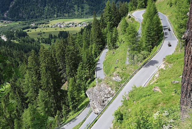 Umbrail Pass-Santa Maria Val Müstair必去景点