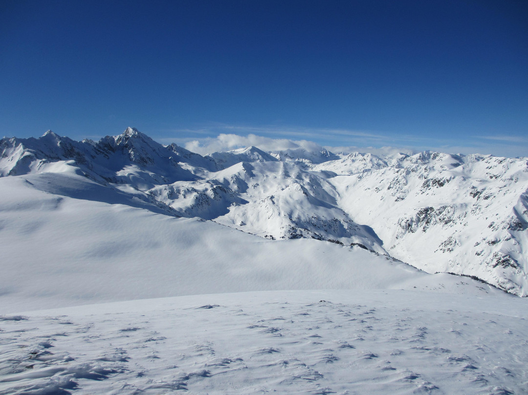 Pyrenees Haven主图