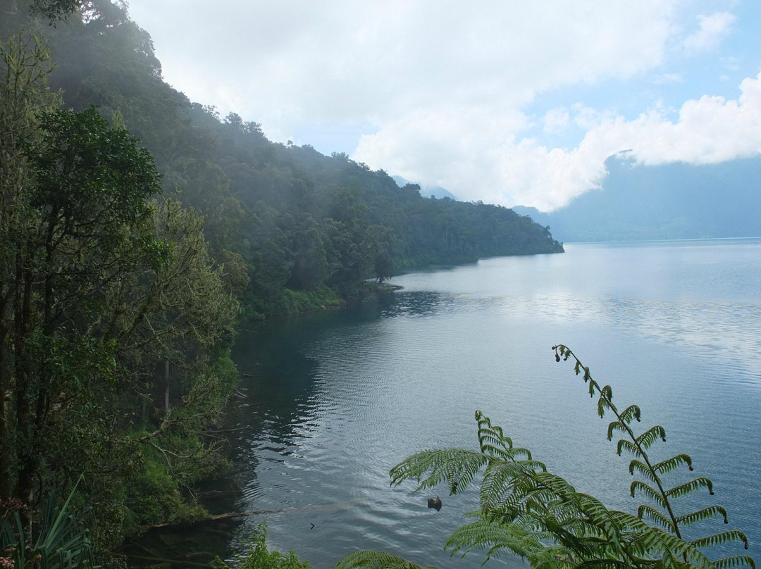Seven Mountain Lake-占碑必去景点