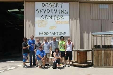 Desert Skydiving Center景点图片