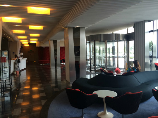 上海新虹桥智选假日酒店主图