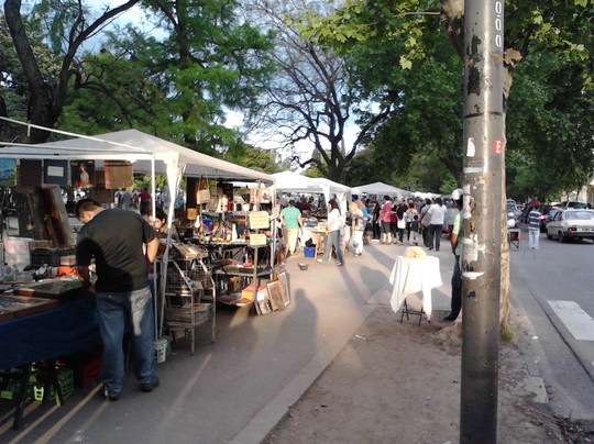 Mercado Retro La Huella-罗莎里奥必去景点