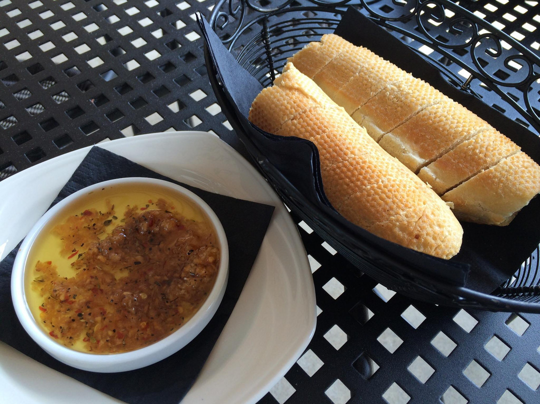 Tino's Italian Bistro