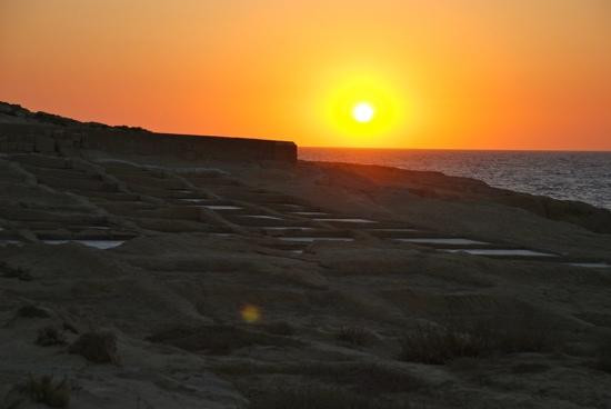 Xwejni Salt Pans-Zebbug必去景点