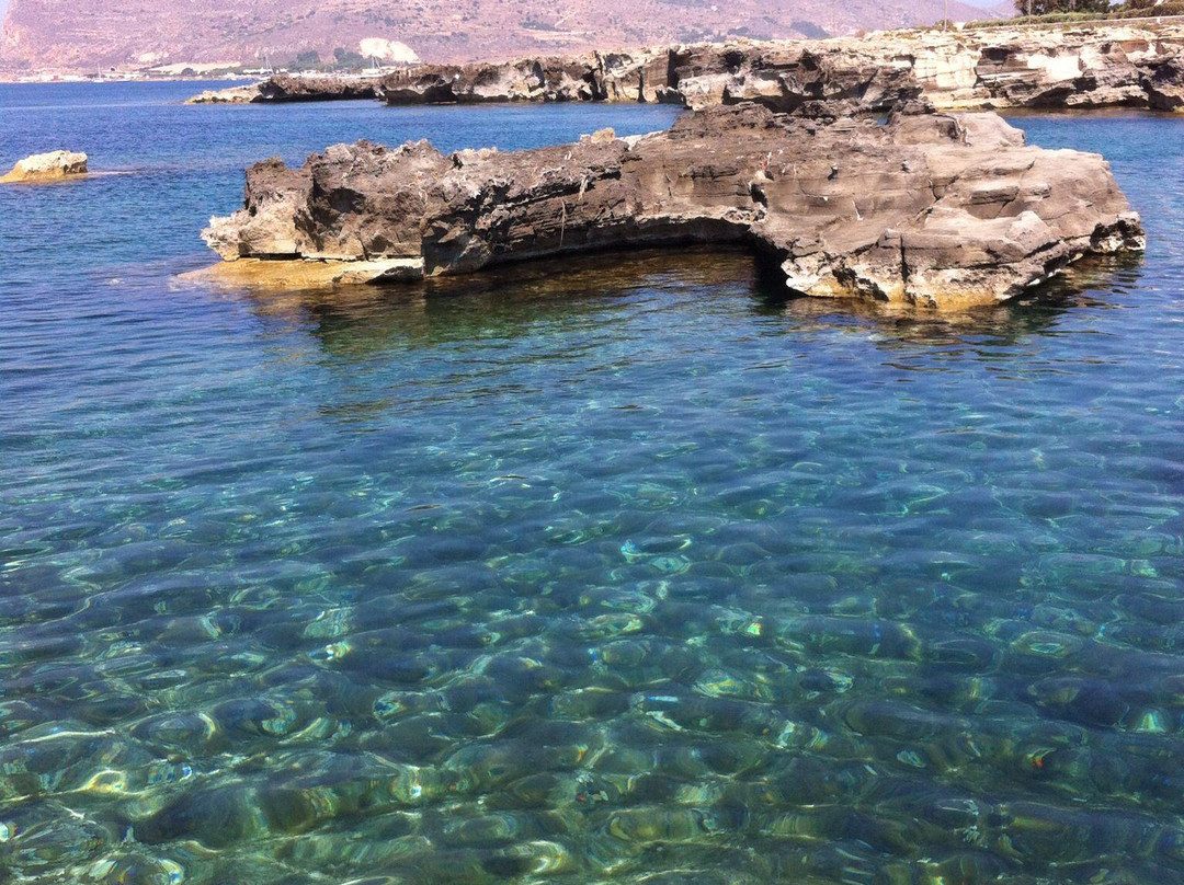 Grotta perciata, favignana景点图片