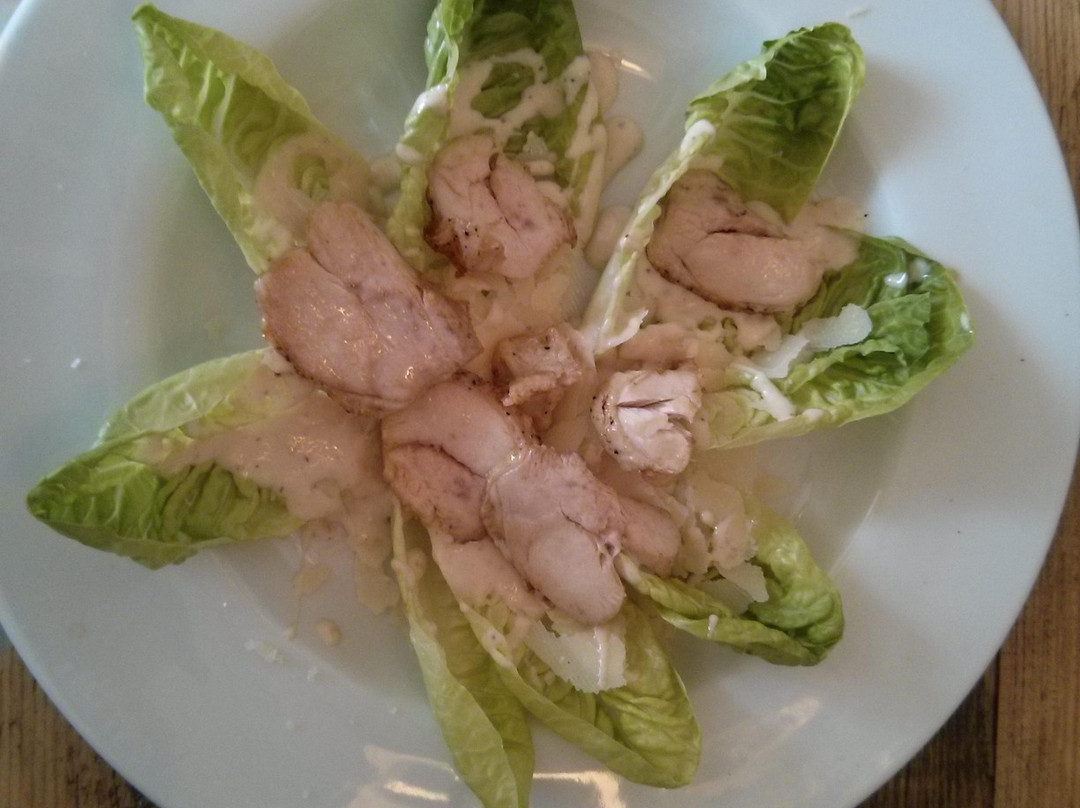 Weston Underwood餐馆和美食-The Bull hotel