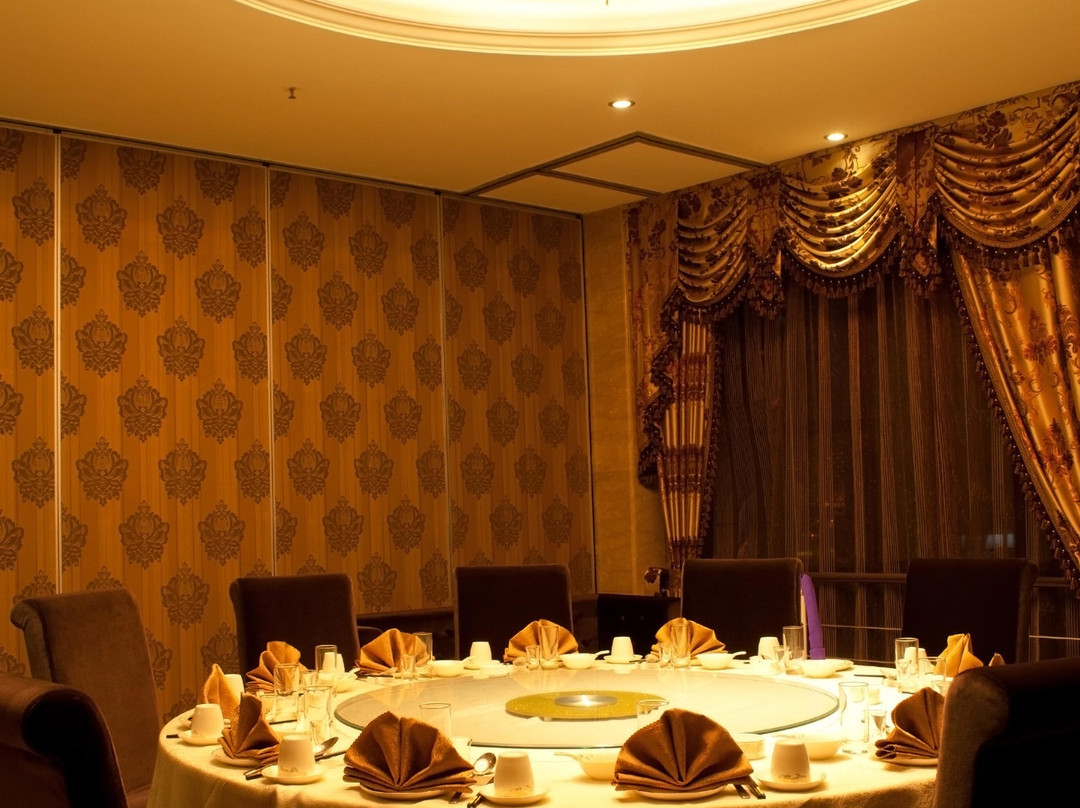 兴平盛凯大酒店主图