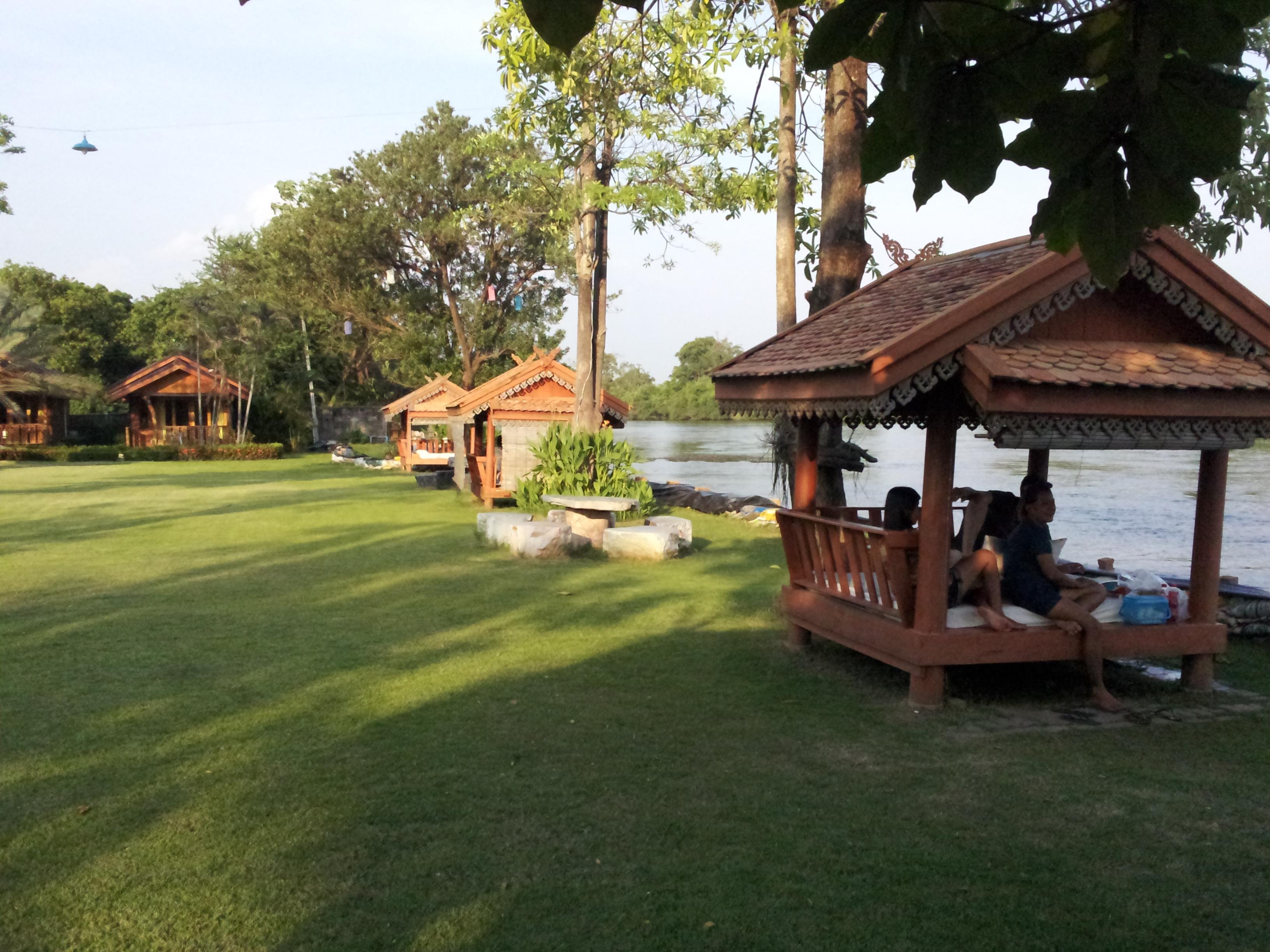 Buasawan Resort & Restaurant-泳池