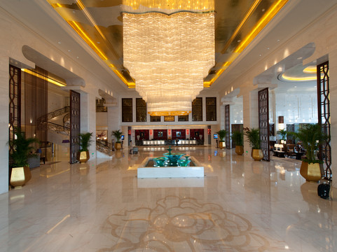 七彩云南温德姆至尊豪廷大酒店主图