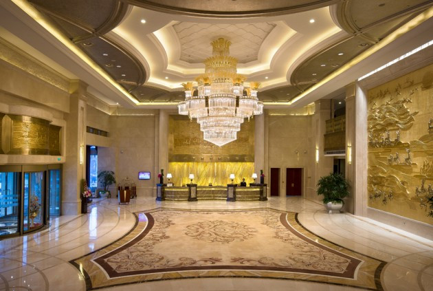 半岛温泉酒店主图