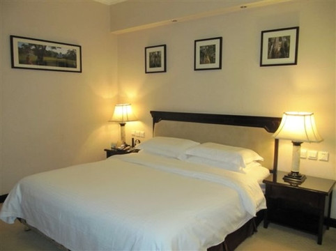 新纪元大酒店主图