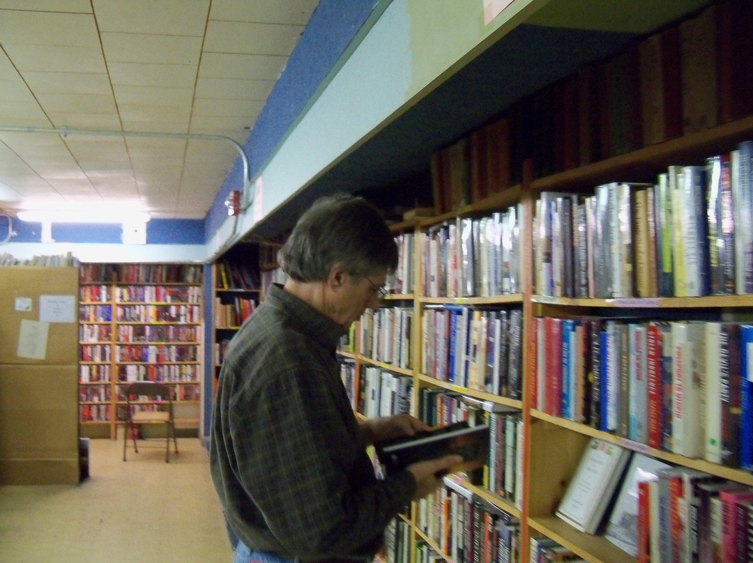 Recycled Books景点图片