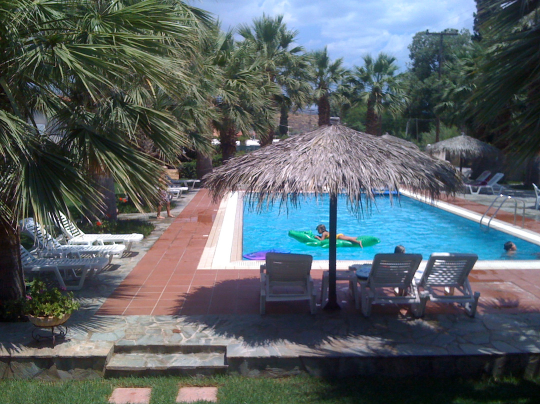 Maronic Villas