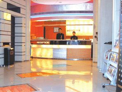 莫泰酒店-武汉黄鹤楼首义广场复兴路地铁站店主图