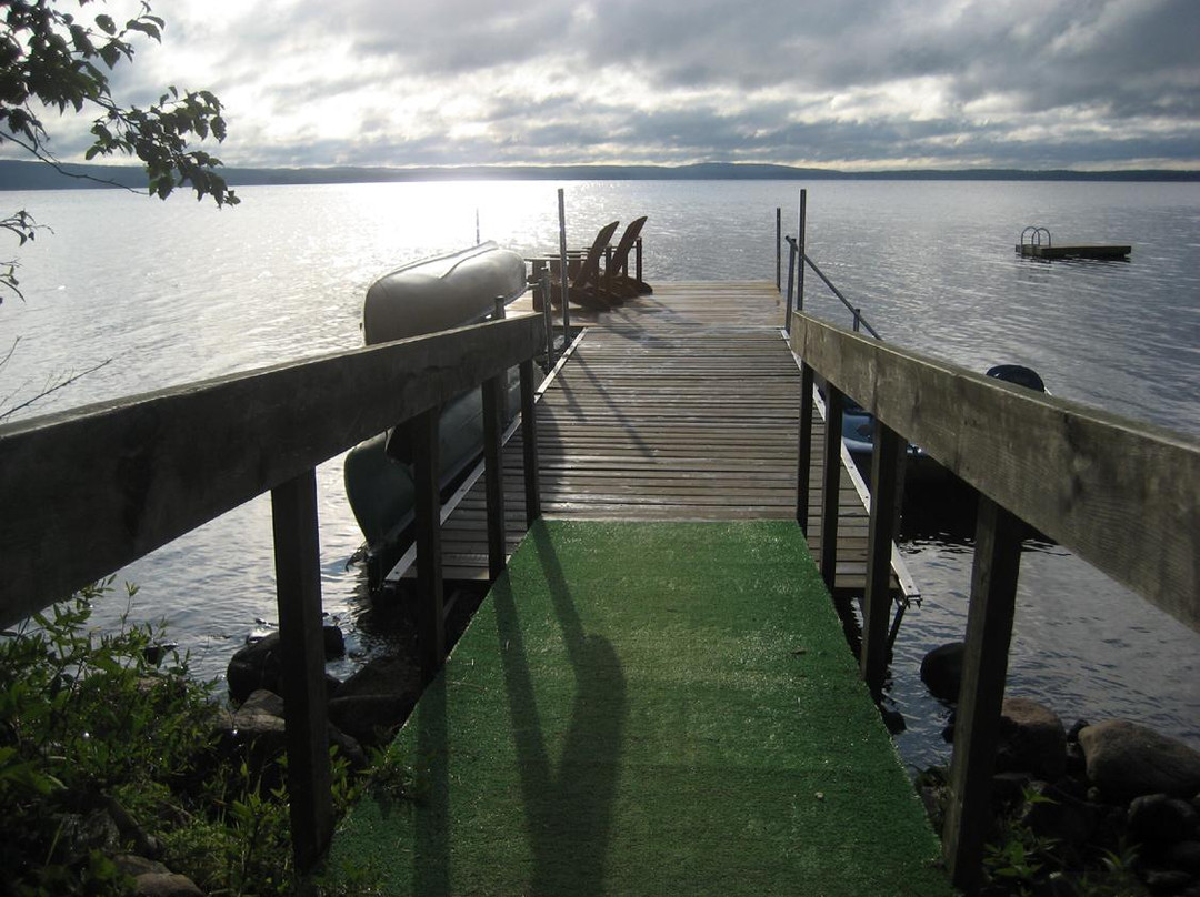 Round Lake Resort