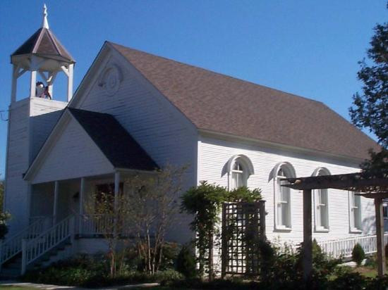 Chestnut Square Historic Village-麦金尼必去景点