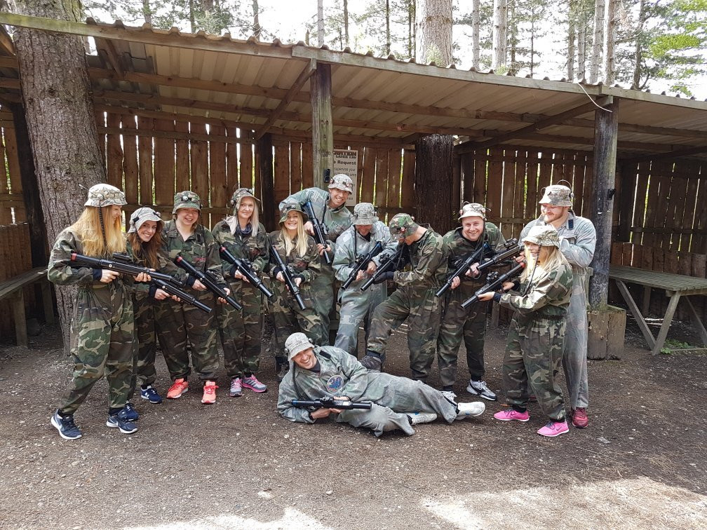 Operation Laser Tag-巴恩斯利必去景点