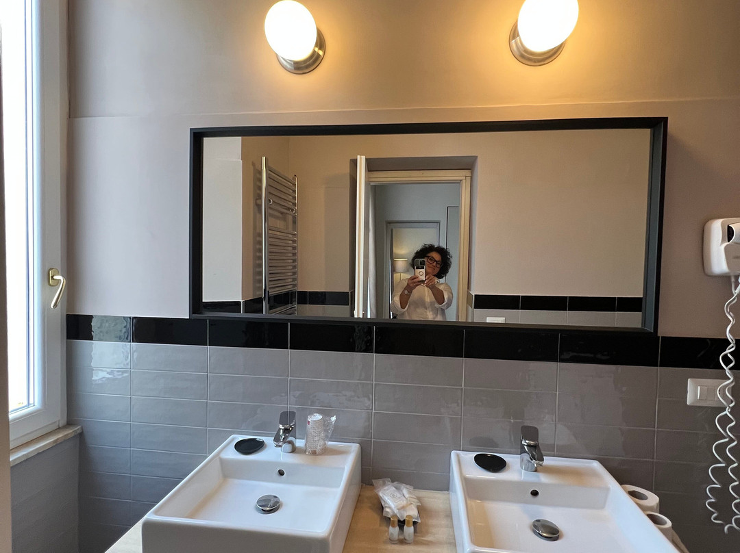 Hotel Touring Wellness & Beauty主图